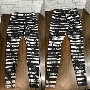 Lululemon pant size 8